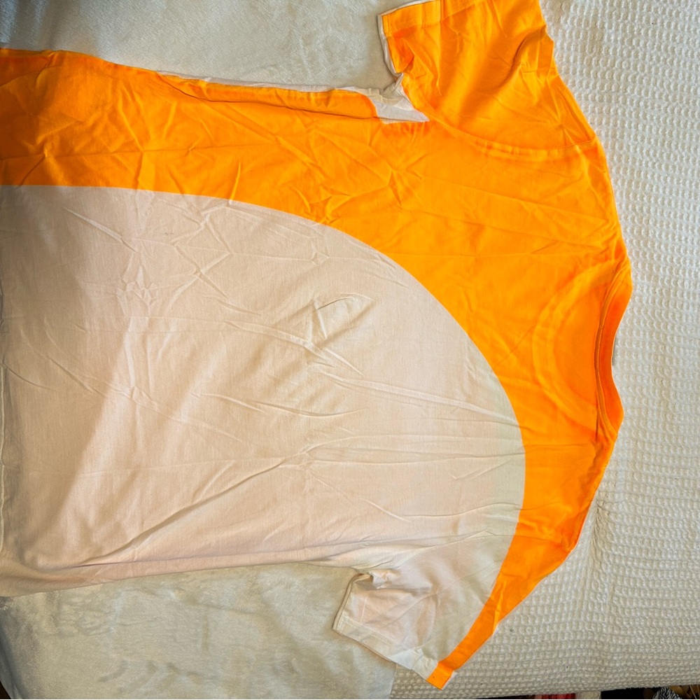 Prada Orange and White Crewneck T-Shirt - Picture 4 of 5